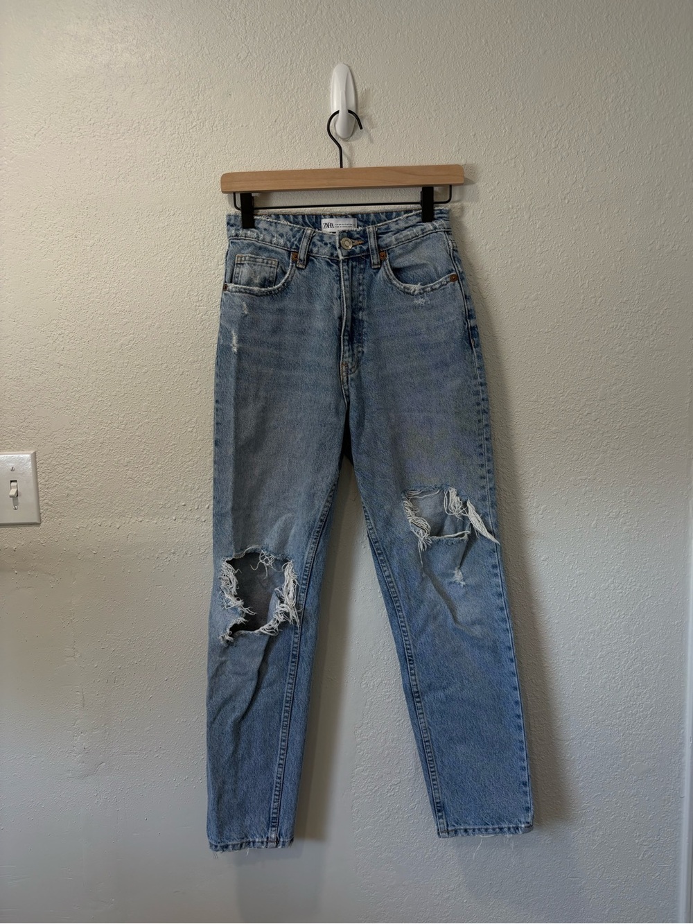 Zara Light Blue Distressed Boyfriend Jeans